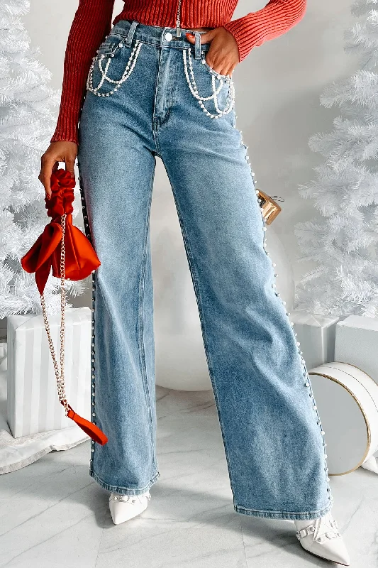 Ripped women jeans for a rebellious and fashion - forward style Bringing The Style Embellished Jean (Medium Stone) Ripped women jeans for a rebellious and fashion - forward style Bringing The Style Embellished Jean (Medium Stone)