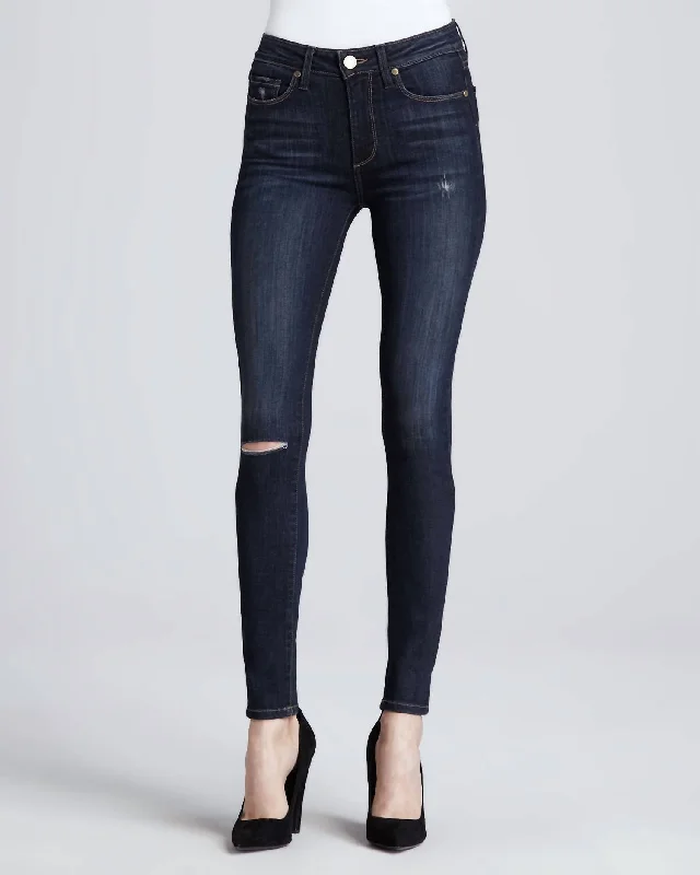 Straight - leg women jeans with a classic and timeless appeal The Skinny Crop & Roll Jean In Atbb Straight - leg women jeans with a classic and timeless appeal The Skinny Crop & Roll Jean In Atbb