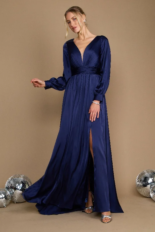 Long - Sleeve Women Dress in Velvet for a Luxurious Winter LookLong - Sleeve Women Dress in Velvet for a Luxurious Winter LookDylan & Davids Long Sleeve Formal Evening Party Dress Navy Long - Sleeve Women Dress in Velvet for a Luxurious Winter LookLong - Sleeve Women Dress in Velvet for a Luxurious Winter LookDylan & Davids Long Sleeve Formal Evening Party Dress Navy